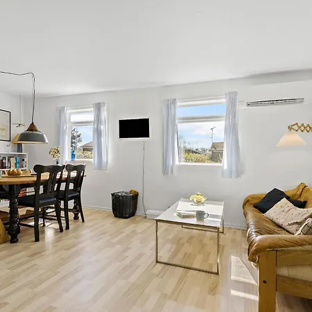 Holiday home In With Kitchen